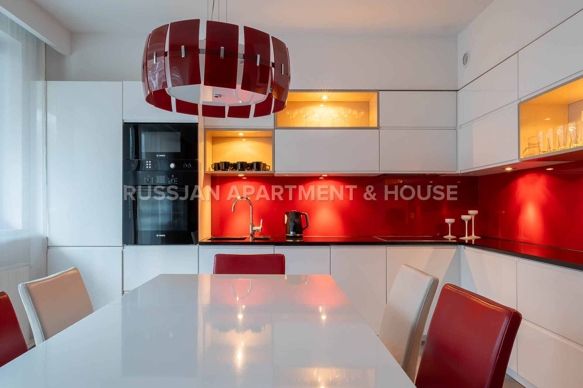 Mieszkanie Sopot Ulica Armii Krajowej | RUSSJAN Apartment & House